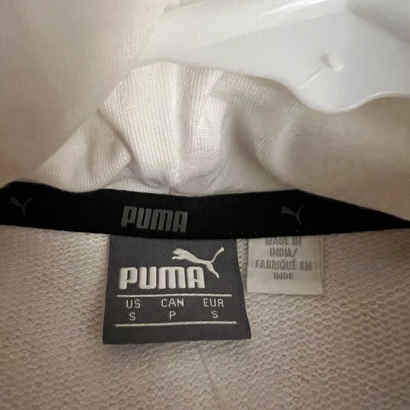 Never worn Puma hoodie - Picture 2 of 5